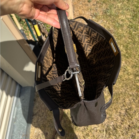Fendi Large Brown and Gold Ombré Peekaboo Bag - Picture 7 of 11